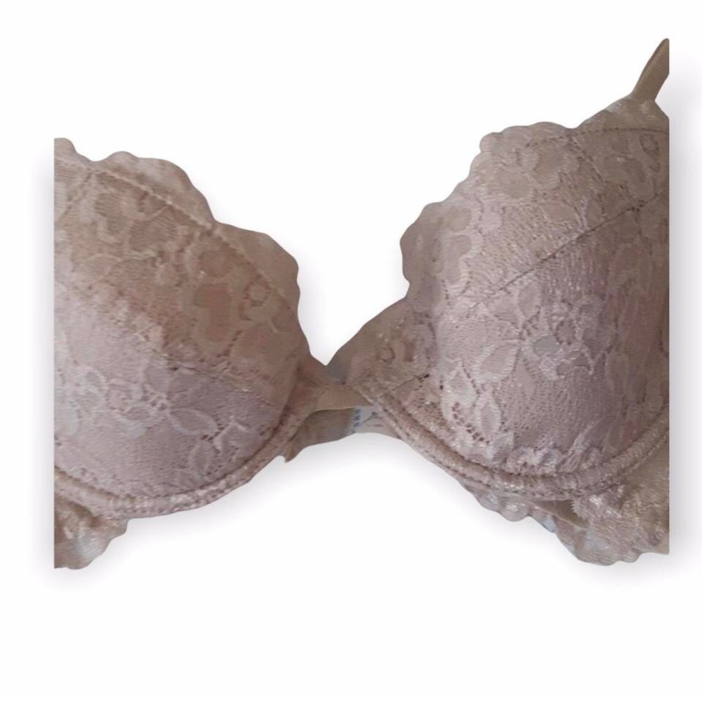 Womans Push-up Bra in Beige lace w lace panty